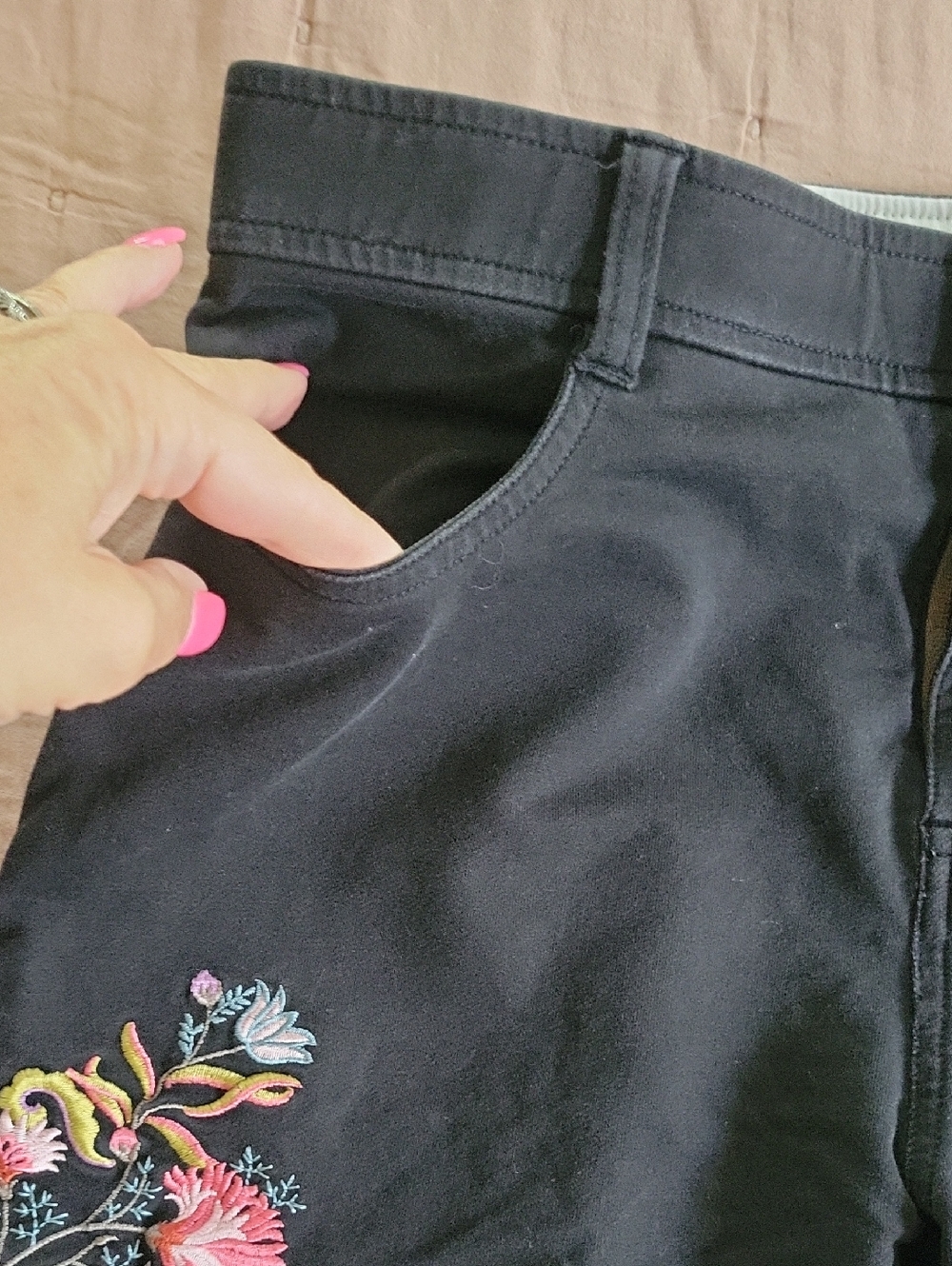 MATILDA JANE Black Cotton Stretch Cargo Pants with Floral Embroidery - Picture 3 of 9